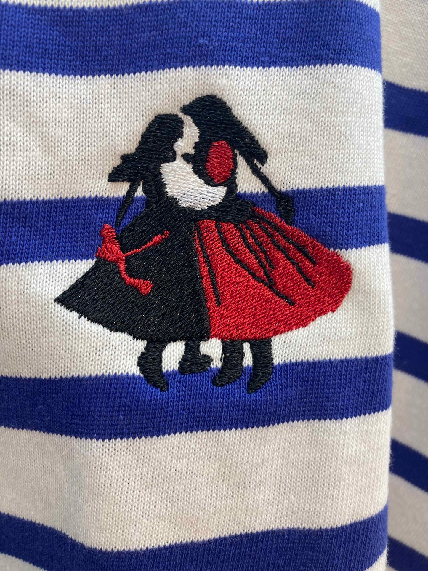 Men's Border T-shirt (Dancing Girls)