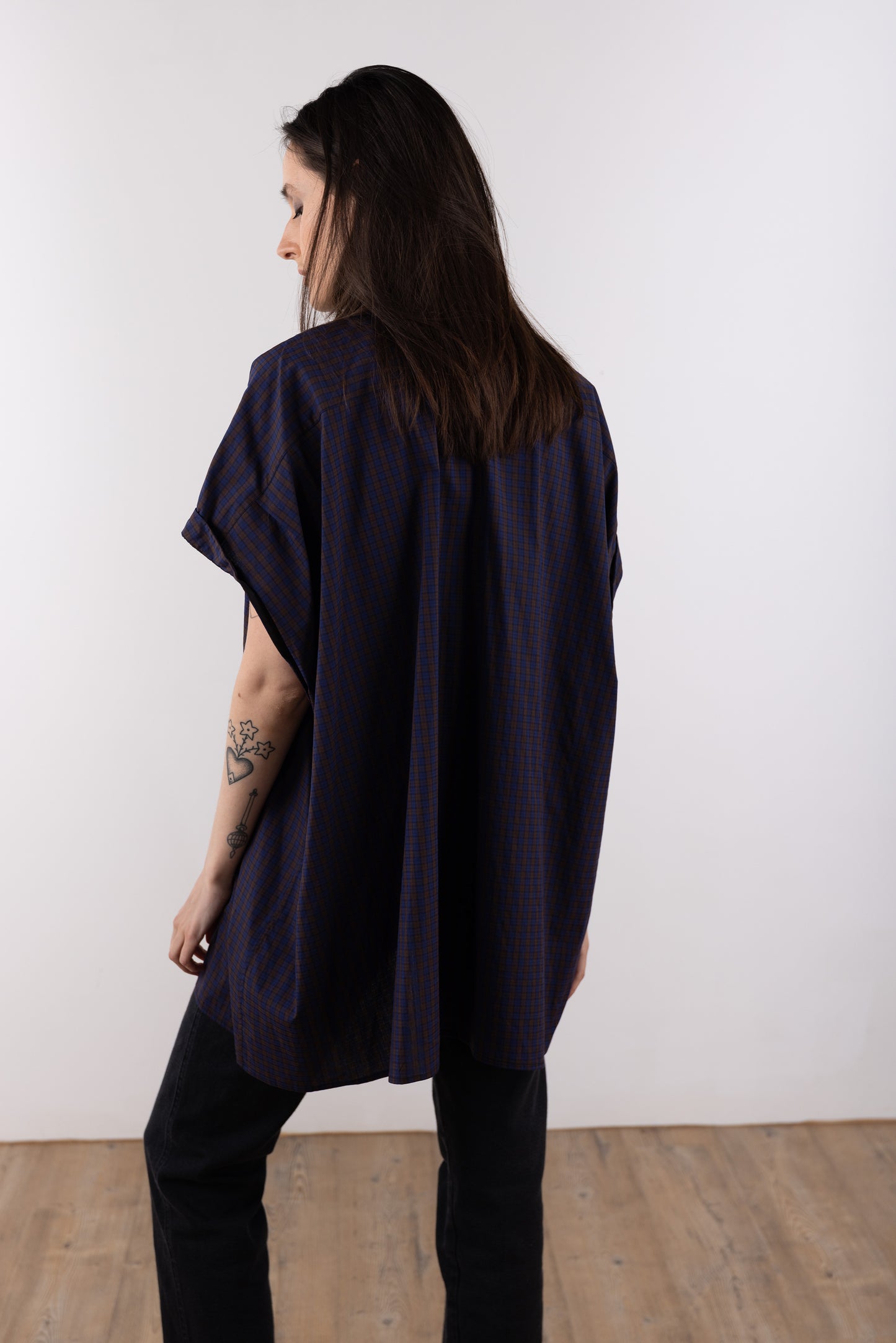 Chemise longue à épaules tombantes